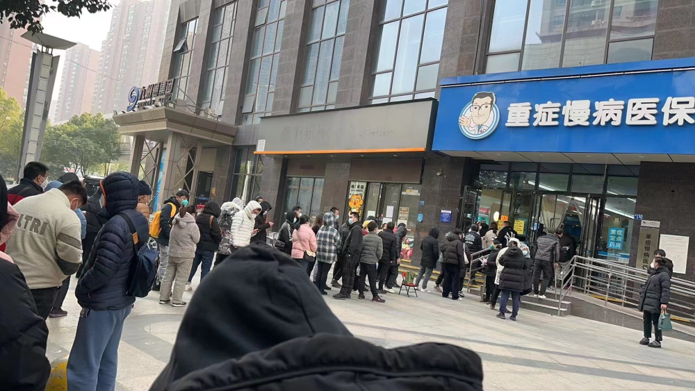 上海最新求一个套医保卡的黄牛南京方法分析(最方便真实的上海南京医保卡兑现中介方法)